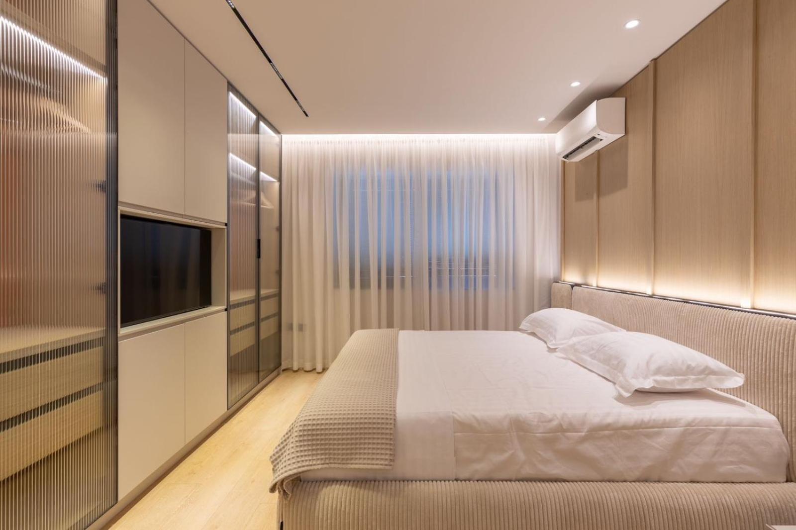 Inn, New Bazaar Apartment